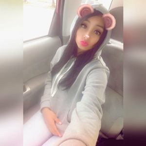 Meet your Posher, Lucero